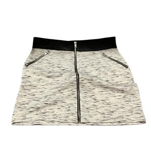 Rock & Republic Knit Zippered Mini Skirt With Leather Trim‎ Size Small
